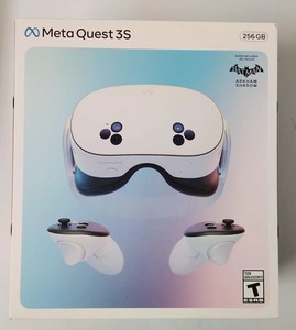 Découvrez l'expérience incroyable avec le produit de réalité virtuelle Oculus Meta Quest 3S - Product Image 1