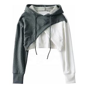Top corto de manga larga para mujer Sudaderas con capucha Bloque de color Cross Body Sudadera con capucha recortada - Product Image 1