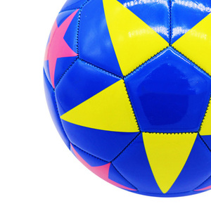 Meilleur ballon de football d'entraînement pour adultes personnalisable et léger en cuir artificiel Logo de l'équipe imprimé Football cousu à la machine thermique - Product Image 2