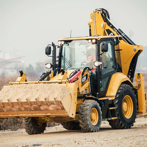 Chargeuse-pelleteuse CAT 432 d'occasion Excellente traction, cabine confortable et prête à travailler - Product Image 4