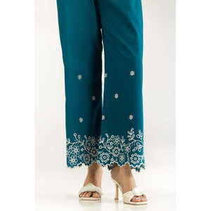 Ensemble coordonné brodé en cambric IPST-77136 Tissu en crêpe de coton Tailles disponibles XXL XL - Product Image 2