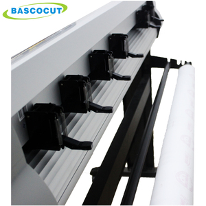 Traceur <span class=keywords><strong>de</strong></span> découpe numérique intelligent haute vitesse 1300 mm pour étiquettes, autocollants, films réfléchissants, transferts thermiques DIY, logos <span class=keywords><strong>de</strong></span> t-shirts et vinyle - Product Image 2