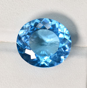 Pierre précieuse ovale en topaze bleue suisse 14,10 carats, topaze bleue de laboratoire sans défaut, 16,5 x 15 x 8 mm, pierre précieuse en vrac pour la fabrication de bijoux - Product Image 1