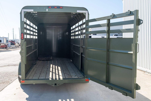 Remolques para Caballos Calicoo Usados de 26 pies, Remolque para Ganado de 3 Niveles, Estándar Austriaco, Transporte de Caballos, Entrega Rápida - Product Image 4