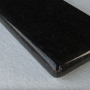 Black Pearl Granite Silver Gold Flecks Fournisseur indien Dalles polies durables de qualité supérieure - Product Image 5