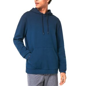Sweats à capuche pour hommes en coton mélangé à texture douce, offrant un style moderne essentiel tout en gardant les clés en sécurité dans les tenues décontractées - Product Image 1