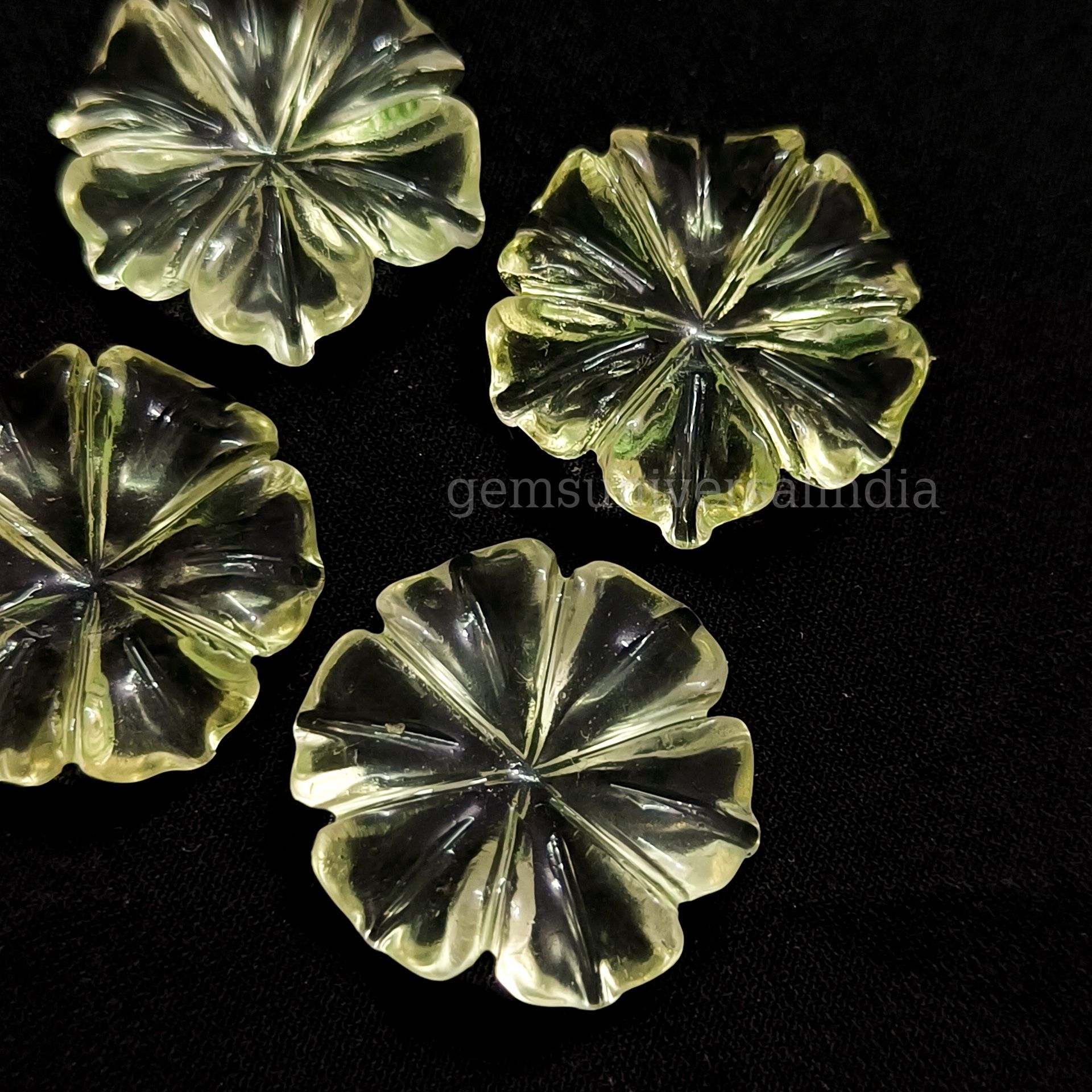 เหมือนกับภาพ