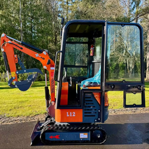 LIVRAISON GRATUITE AGT LH12RS MINI-EXCAVATRICE HYDRAULIQUE 30 CV LAME DE REMPLISSAGE 36 POUCES BAC 15 POUCES VENTILATEUR DE REFROIDISSEMENT DU MOTEUR EPA CE AUXILIARY PLUMBED - Product Image 1