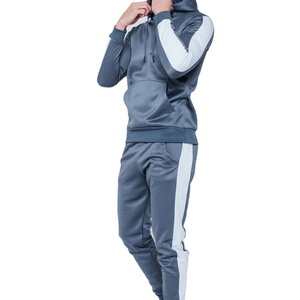 Venta al por mayor de alta calidad última moda Jogger Set logotipo personalizado Slim Fit traje deportivo chándal chándales para los hombres - Product Image 4