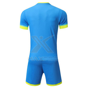 High Quality Polyester Made Soccer Uniform Breathable Soccer Football Wear Soccer Uniform For Adult - Product Image 2