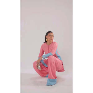 Ensemble shalwar kameez tendance en satin 2 pièces avec décoration boutonnée pour filles - Product Image 3