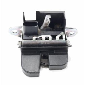 Serrure de hayon arrière VOLKSWAGEN Polo 6ème Série 2G6827505B (17>) - Product Image 1