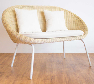 Sofá Living 3 Seat Chair Natural Rattan Comfort silenciado Villa Mount Sensation muestra uso promoción hecho a mano - Product Image 3