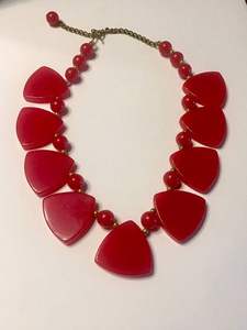 Elegante collar de resina hecho a mano para regalo de cumpleaños - Product Image 1