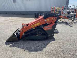 Used Kubotaa SCL1000 Mini Skid Steer Loader Bucket Great Condition <b>Track</b> Crawler Loader <b>Pump</b> Bearing Core Components Affordable - Product Image 2