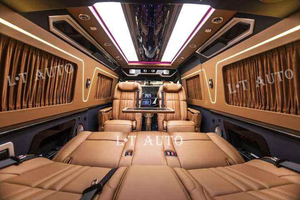 Mini-fourgonnette HiAce d'occasion automatique 4 portes, conduite à gauche, sièges en cuir 10/13 places, essence, mini-bus Coaster, caméra de recul, Euro IV 2024 - Product Image 3