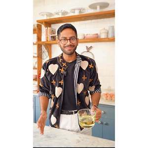Veste en velours Kantha avec broderie de cœurs, 100% coton, design patchwork inspiré de Pinterest - Product Image 1
