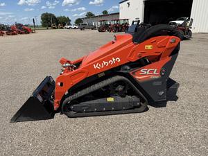 2022 Kubota SCL1000 Mini Minicargadora Tipo sobre orugas con motor de cargador frontal y componentes del núcleo de la bomba - Product Image 6