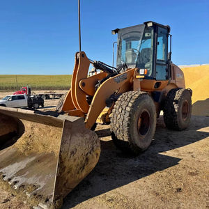 Para Tractor Cargador 4x4 851FX con Retroexcavadora y Cargador Frontal, Motor de 75 kW y Caja de Cambios, Capacidad de Carga de 40 Toneladas |   Alta Eficiencia - Product Image 1