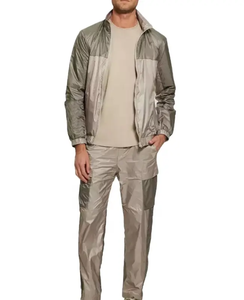 Nouvel ensemble coupe-vent à rayures personnalisées veste à capuche détachable en nylon côtelé zippé ensemble de pantalons de survêtement et sweat à capuche survêtements pour hommes - Product Image 1