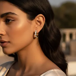 Pendientes de Aro de Platino con Baño de Rodio y Circonita Cúbica para Mujer, Religiosos y Modernos - Product Image 1