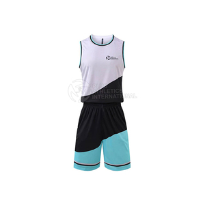 Uniforme de baloncesto hecho a medida Tela de poliéster duradera Diseño cómodo ligero Uniformes de baloncesto personalizados - Product Image 1
