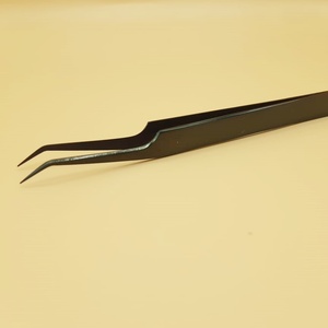 Pince à épiler de volume russe noir plasma Pince à épiler en acier inoxydable durable de haute qualité pour l'extension des cils - Product Image 5