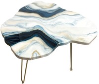 Table basse moderne avec structure en métal et bois et design triangulaire en bois, mobilier écologique pour la maison
