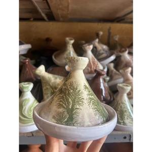 Tajine marocain authentique fait main en céramique, pot de cuisson traditionnel pour four et cuisinière, résistant à la chaleur, écologique pour cuisines - Product Image 1