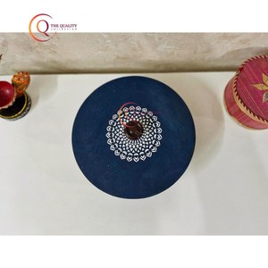 Casseroles Roti envoyées à la main de luxe boîte Chapati en bois Durable avec couvercle de cuisine imprimé servir Ware forme ronde fournitures faites à la main - Product Image 6