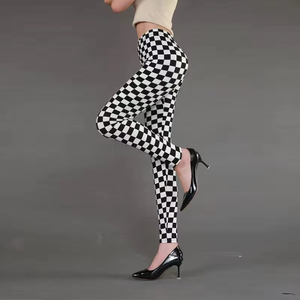 Leggings pour femmes Impression de mode Fitness Pied de poule Floral Stripe Dot Leopard Pantalon noir pur Pantalon taille haute - Product Image 3