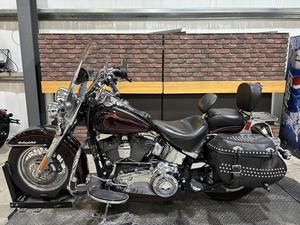 Harley Davidson Heritage Softail Classic d'occasion de 2011 disponible à la vente - Product Image 5