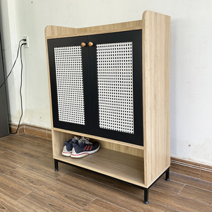KG68058 Zapatero Minimalista Convertible y Extensible de Madera Contrachapada con Base de Hierro y Puerta de Malla para Uso Doméstico - Product Image 3