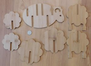 Juego de posavasos ecológico de animales de madera que ofrece protección práctica y decoración caprichosa para su mesa de comedor - Product Image 4
