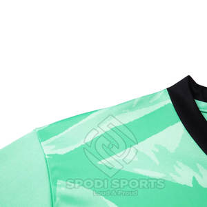 Nueva llegada 2025 uniforme de fútbol personalizado mejor precio para adultos 100% poliéster secado rápido ligero transpirable patrón sólido - Product Image 4
