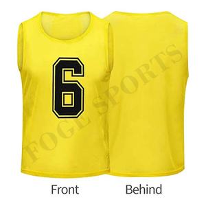 Baberos deportivos de entrenamiento de malla numerada Personalizados Baratos - Product Image 3