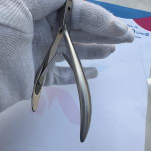 กรรไกรตัดเล็บสเตนเลสสูง12ซม. ที่ตัดด้านข้างปลอดภัยดีไซน์ใบมีดบางสำหรับทำเล็บมือเล็บเท้าเบาหวาน - Product Image 6