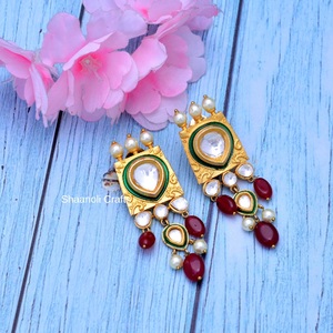 ต่างหูชุบทองทันสมัยทันสมัยแบบทันสมัยต่างหูมุกเพชรห้อยระย้าเครื่องประดับงานแต่งงานของผู้หญิงทำจากทองเหลืองของขวัญที่สมบูรณ์แบบ - Product Image 3