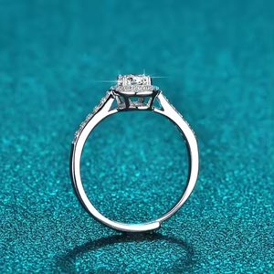 แหวนหมั้นเพชรชั้นดีพร้อมใบรับรอง IGI ตามสั่ง VVS2ใสรูปทรงวงรี - Product Image 2
