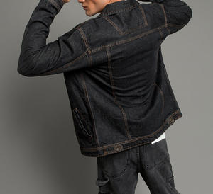 Veste de sportswear d'hiver sur mesure OEM, design personnalisé, haute qualité, design personnalisé pour hommes, fermeture à boutons, doublure en polaire réversible - Product Image 6