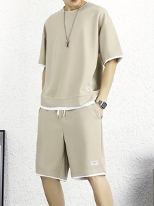 ชุดเสื้อคู่ของผู้ชายผ้าโพลีเอสเตอร์เนื้อนุ่มทันสมัยชุดฤดูร้อนสองชิ้นพิมพ์ลายโลโก้แบบกำหนดเองพิมพ์ลายดิจิตอล - Product Image 4