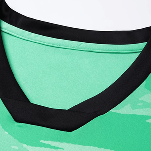 2022 uniforme de football pour hommes en polyester personnalisé 100% maillots et kits de football de l'équipe d'entraînement de nouvelle conception avec nom de club pour les enfants - Product Image 3