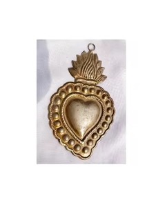 Decoración de Latón Plateado con Forma de Corazón Sagrado, Acabado Antiguo para el Hogar - Product Image 2