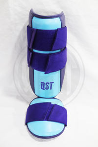 Proveedores al por Mayor QST, Equipo de Protección Profesional para Piernas de Softbol, Protector de Espinilleras de Béisbol, Calentadores de Piernas Personalizables para Bateo de Softbol - Product Image 2