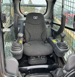 Mini chargeuse compacte 246c 226b Cat 242D d'occasion d'origine 95% Chargeur sur pneus avant Fourniture en usine Certificat EPA/CE - Product Image 5