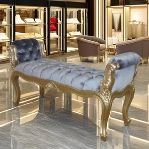 ม้านั่งโบราณสไตล์ฝรั่งเศส เก้าอี้สตูลวินเทจ ทำจากไม้ ใช้เป็นที่วางเท้าปลายเตียง เหมาะสำหรับเฟอร์นิเจอร์ห้องนั่งเล่นสไตล์ยุโรปและเฟอร์นิเจอร์โรงแรม - Product Image 6