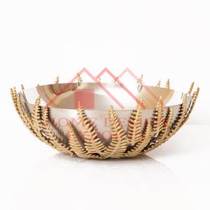 Bol avec support de feuille de fougère pour centres de table/support de piédestal unique bol à fleurs meilleur vendeur métal doré décoratif pour la maison - Product Image 1
