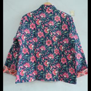 Chaquetas acolchadas reversibles de estilo bohemio para mujeres y niñas Diseño estampado floral de algodón con mangas largas Hermoso color - Product Image 4