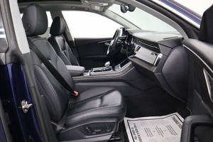 สภาพสมบูรณ์แบบ Audi Q8 ปี 2020 - Product Image 2