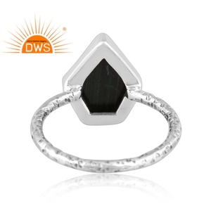 แหวนพลอยมรกตธรรมชาติสีเงินสเตอร์ลิงออกซิไดซ์ผลิตได้ตามต้องการ - Product Image 4